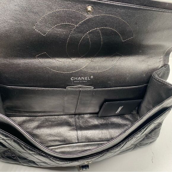 Chanel reissue 2.55 Flag Bag Quilted Glazed Calf Skin Silver Jumbo - Picture 12 of 12